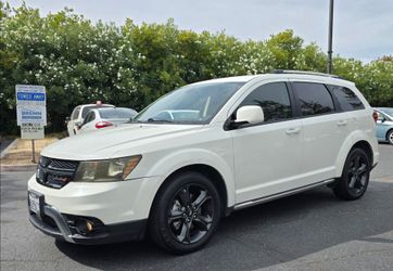2019 Dodge Journey Crossroad Flexfuel