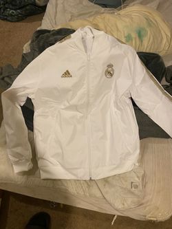 Real Madrid Sweater Size Large New With Tags