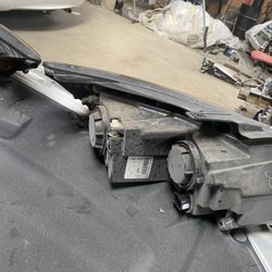 Head Lights  Kia Sorento 2012 