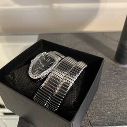 Bulgari serpenti tobogas watch