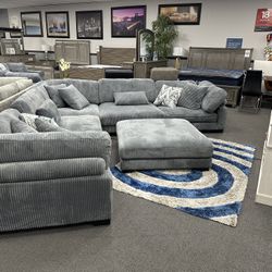 Huge Family Sofa Sectional w/ Free Ottoman 