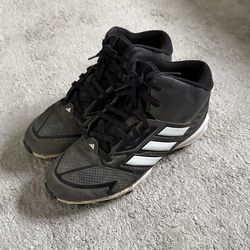 Adidas Baseball shoes size 5