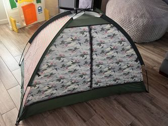 Kid dinosaur tent