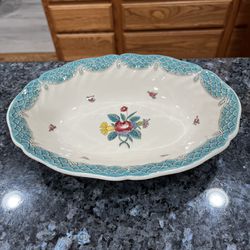 Vintage 1940’s Royal Doulton  Serving Bowl.  Preowned
