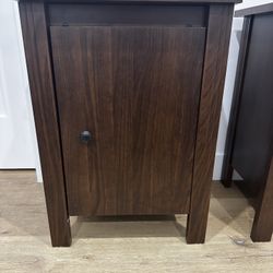 Nightstands / End Tables (2)