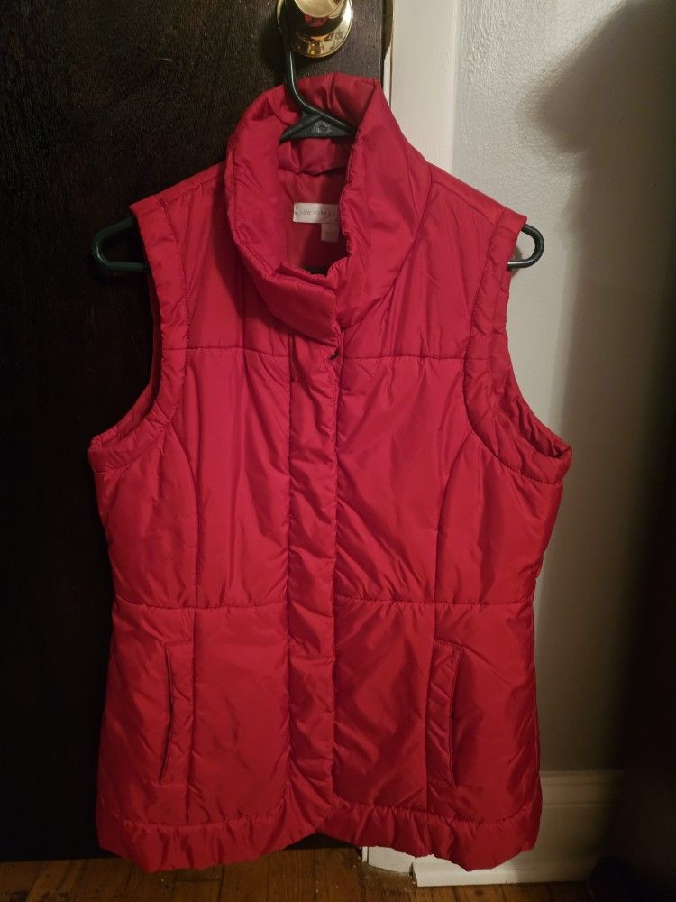 Women Winter Puffer Vest - Medium