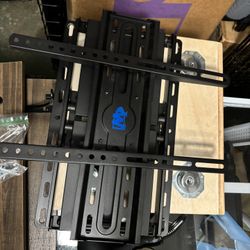 Tv mount With Screws