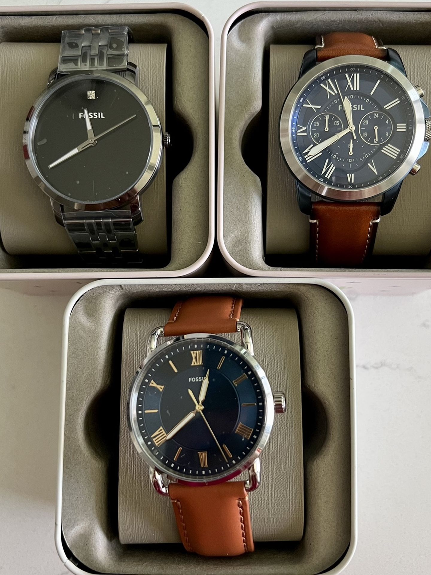 Brand New Fossil Watches With Plastic Wrapping, Boxes, And Warranty