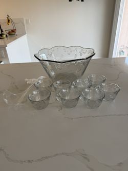 Punch Bowl Set- 18 Pc