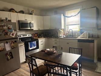Kitchen table