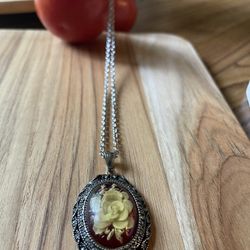 Rose Pendant
