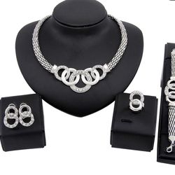 Beautiful bold four piece set