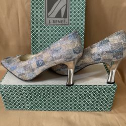 J. Renee (Vintage) Bluish Colored  Pump *SALE*