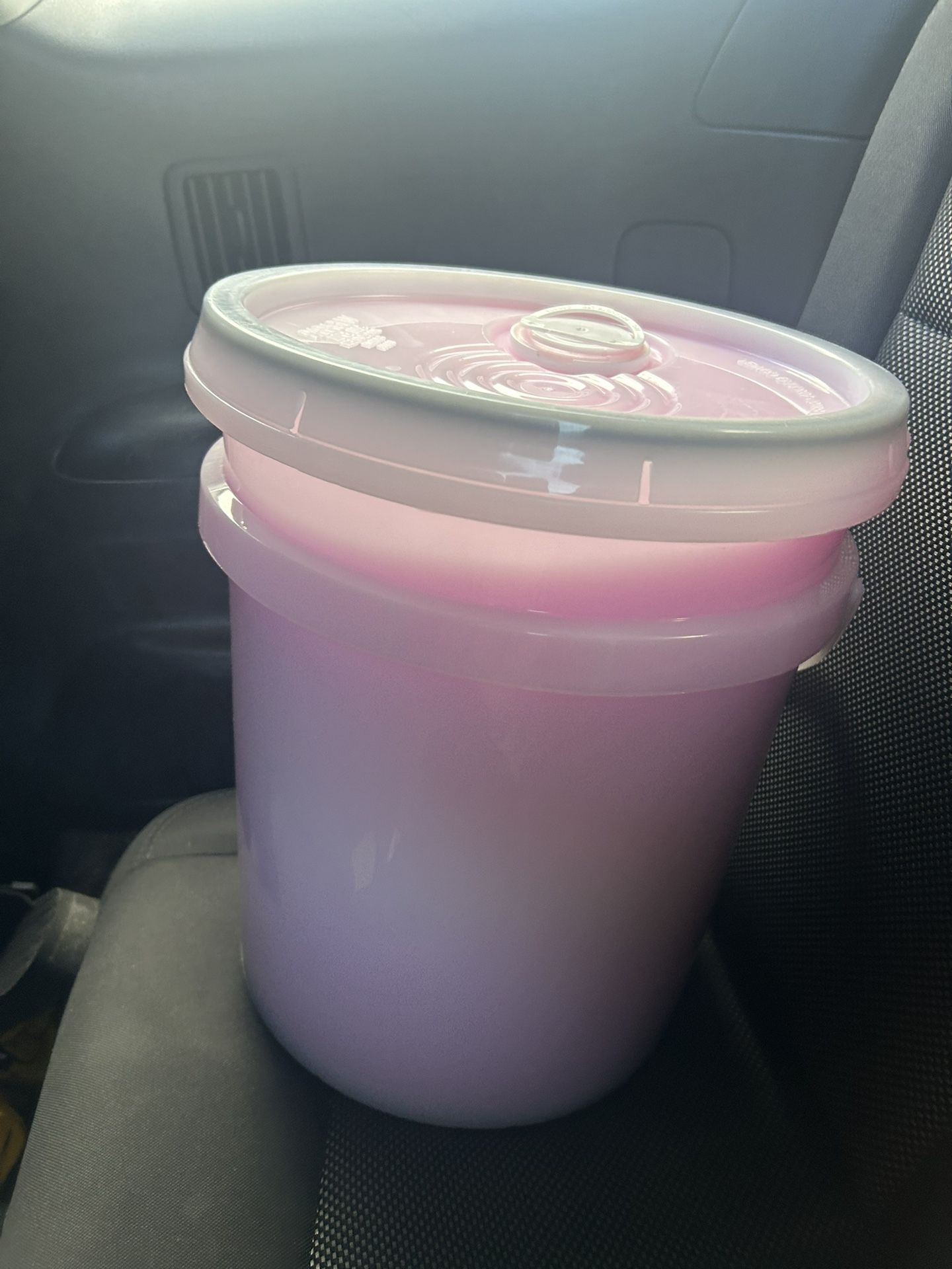 Detergent And Softener 