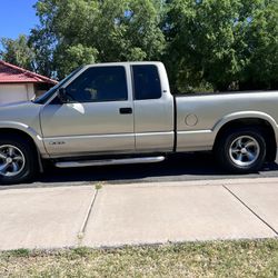 2003 Chevy S-10 extended cab