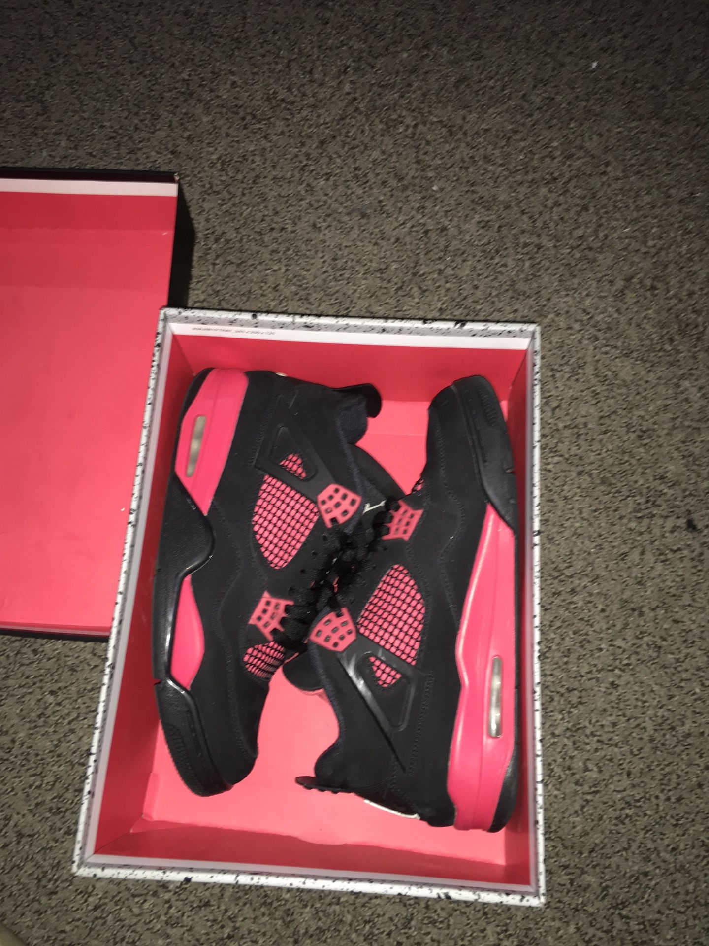 Jordan 4 Red Thunder