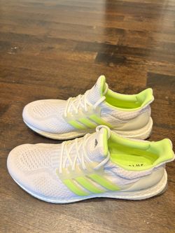 Adidas UltraBoost 5.0 DNA size 11