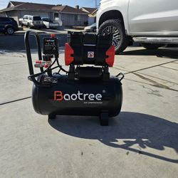 8 Gal Air Compressor/reel 