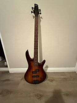 Bass Guitar-Ibanez Gio GSR200SM