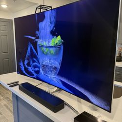 Qled 55” Curved Samsung Smart Tv UHD HDR 4k 120hz 2160p! 