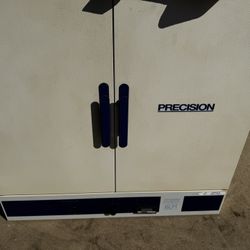 Precision Incubator Model 6LM (contact info removed)4