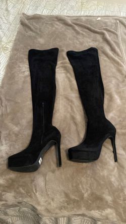 Black Suede/velvet high thigh platform boots size 6