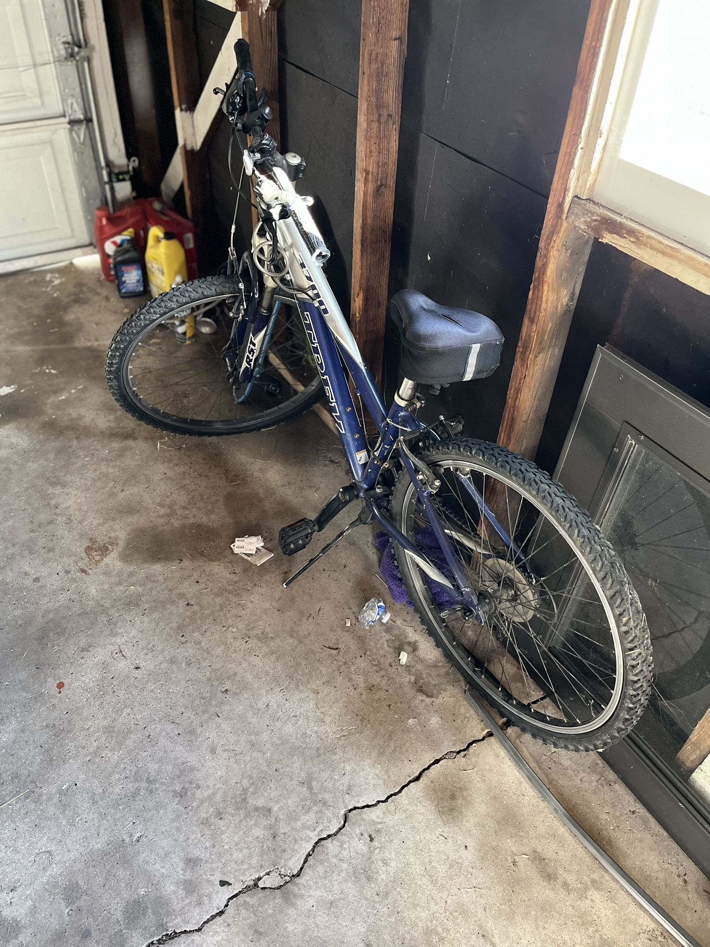 Trek Mountain Bike