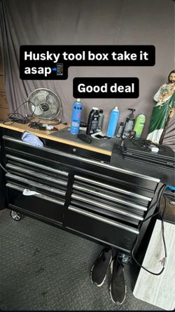 Husky tool box new condition