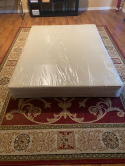 Queen Mattress Still in Plastic Wrap