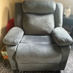 Recliner couch