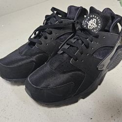 Nike Air Huaraches 