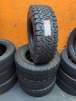 275/70R17 BF Goodrich Ko2 A/T Full Set of 4 Tires