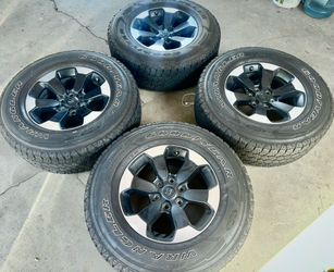Oem wheels ram 1500 with good tires