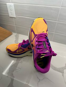 Sz 12 Nike Men's Structure Plus  NEW