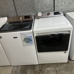 MAYTAG WASHER TOP LOAD AND GAS DRYER SET