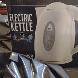 Electric Kettle 