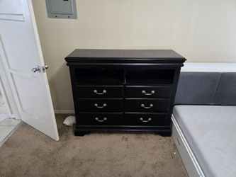 Dresser cabinets