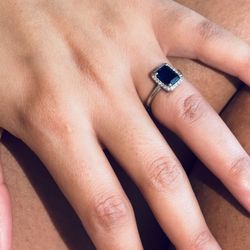 Sapphire Engagement Ring 