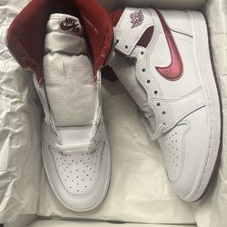 Jordan 1 High ‘85 Metallic Burgundy Size 12.5 New
