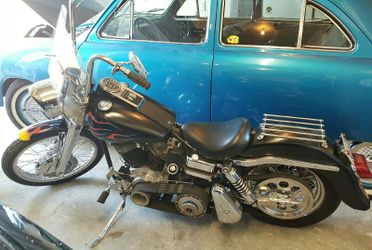 1977 Harley Davidson FLH