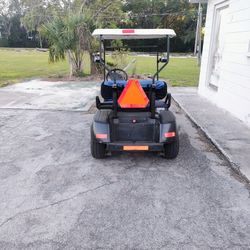 36v Golf Cart  Runs Very Good Brand New Batteries New Charger An Incloser Weather Proof All New Tires