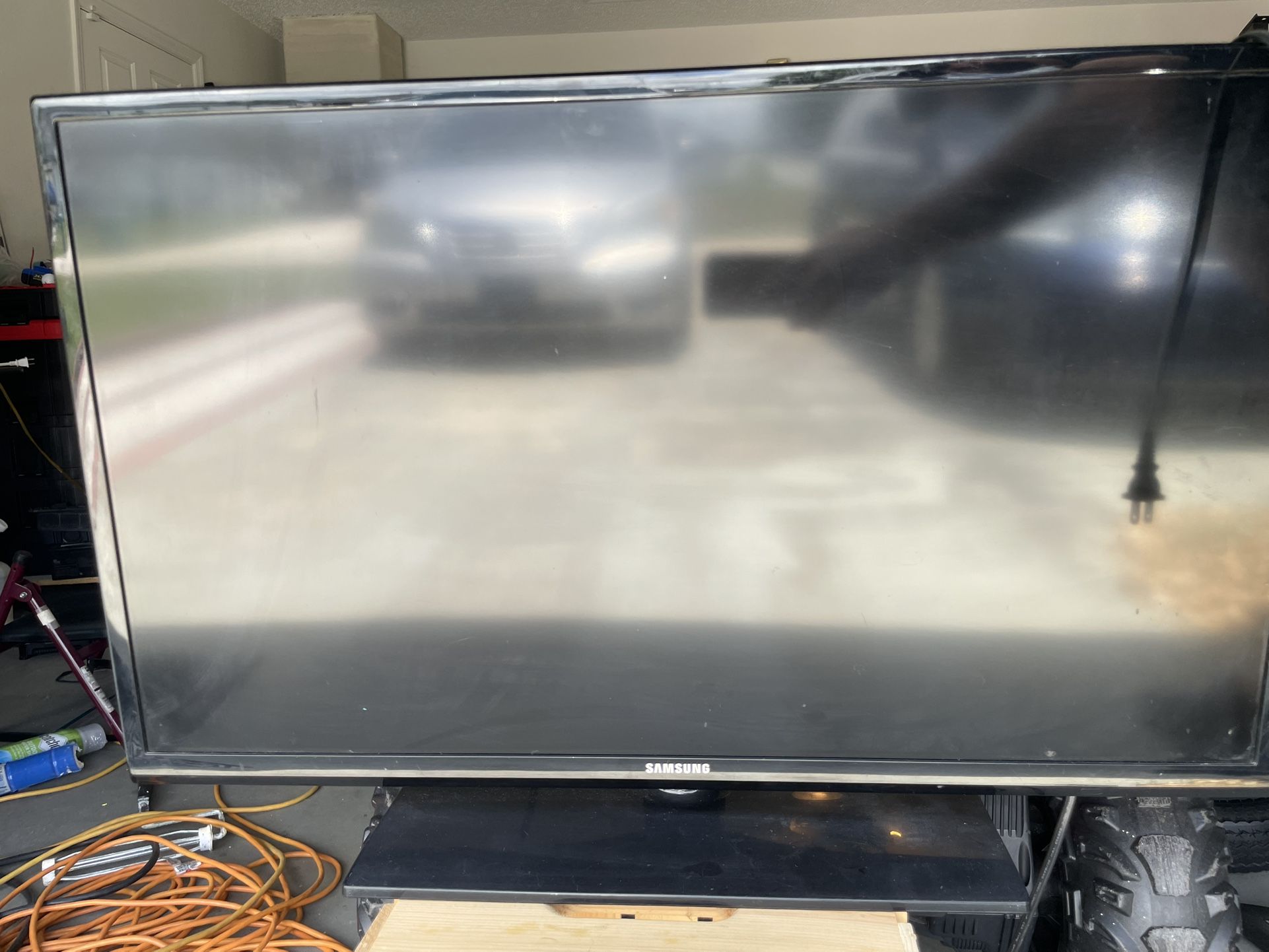 Samsung UN32EH4003 32" 720p LED-LCD HDTV