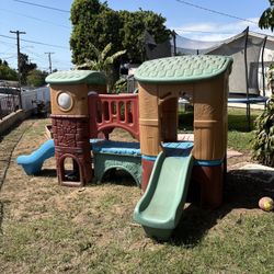 Step 2 Outdoor Kids Playset / Clubhouse Climber