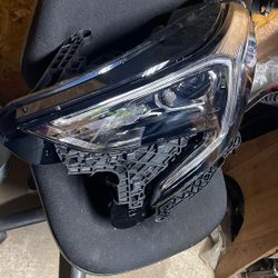 Left Headlight Fir GMC Terrain 2018-2021