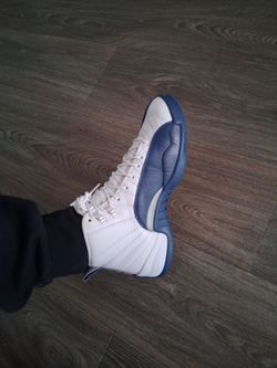 Jordan 12s si 11 used normal