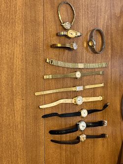 Vintage 11 woman’s watch lot