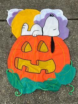 38”x30” Peanuts-Snoopy Flag/Banner-Halloween/Fall