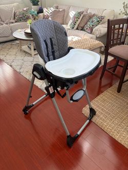 Baby Trend High Chair