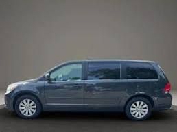 2012 Volkswagen Routan