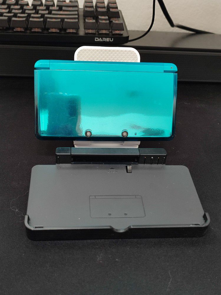 Nintendo 3DS Modded With Games
